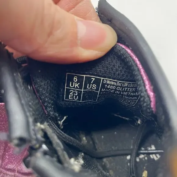 Dr. Martens Pink Sparkle Eye Glitter Ankle Boot Combat Boot Moto Toddler size 7 - Picture 9 of 9
